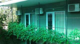 Гостиница Guest House na Kommunalnoy Судак-0